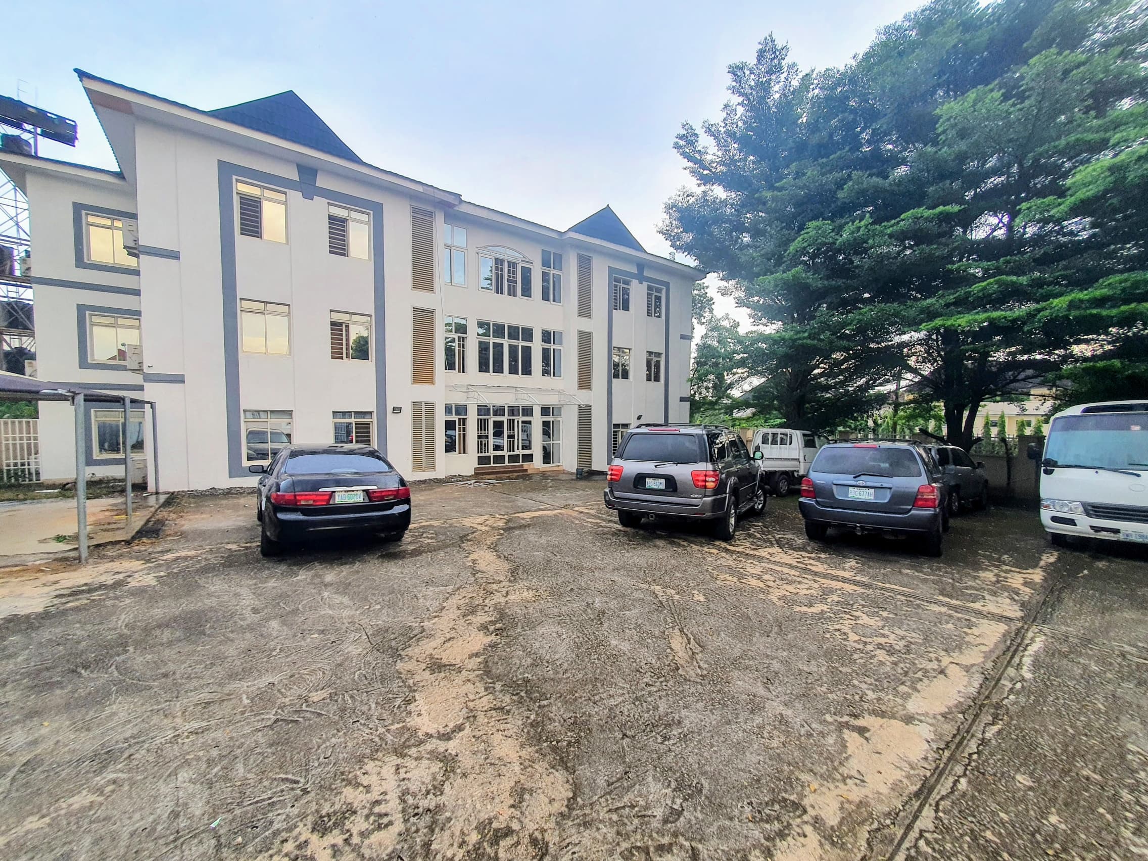 MVP Queens Court (Female only)